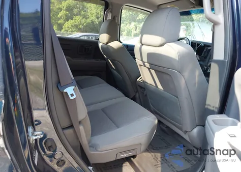 2009 Honda Ridgeline Rts from USA, damaged, VIN 5FPYK16419B100661